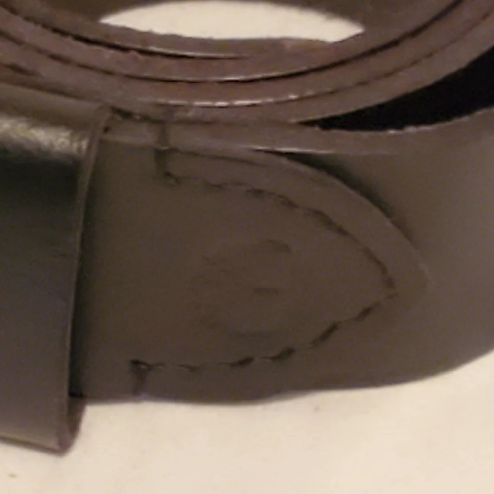 Timberland Youth Leather Belt. Sz: 32. Color: Black